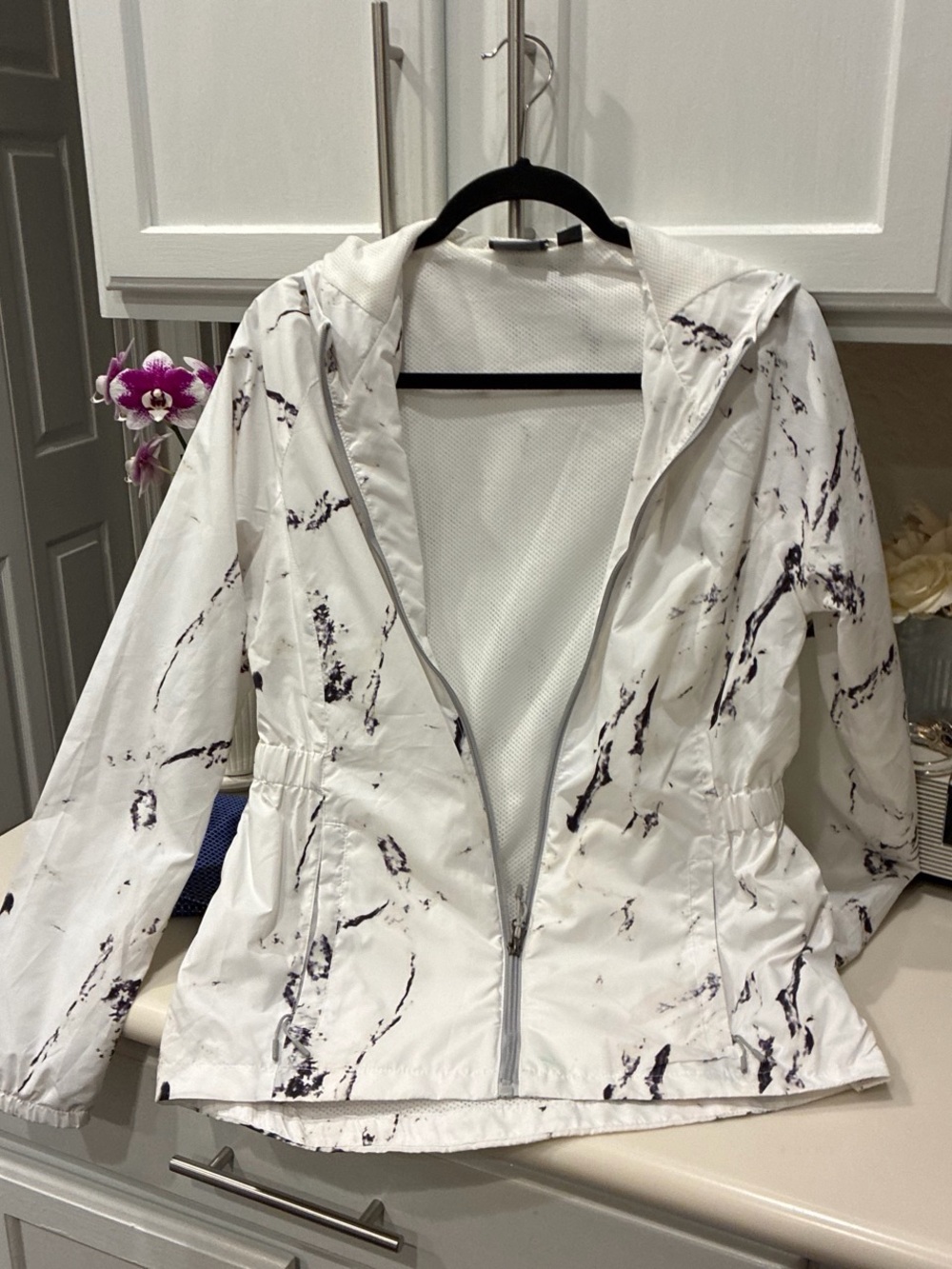 New Balance White Marble-Print Hooded Utility Jacket